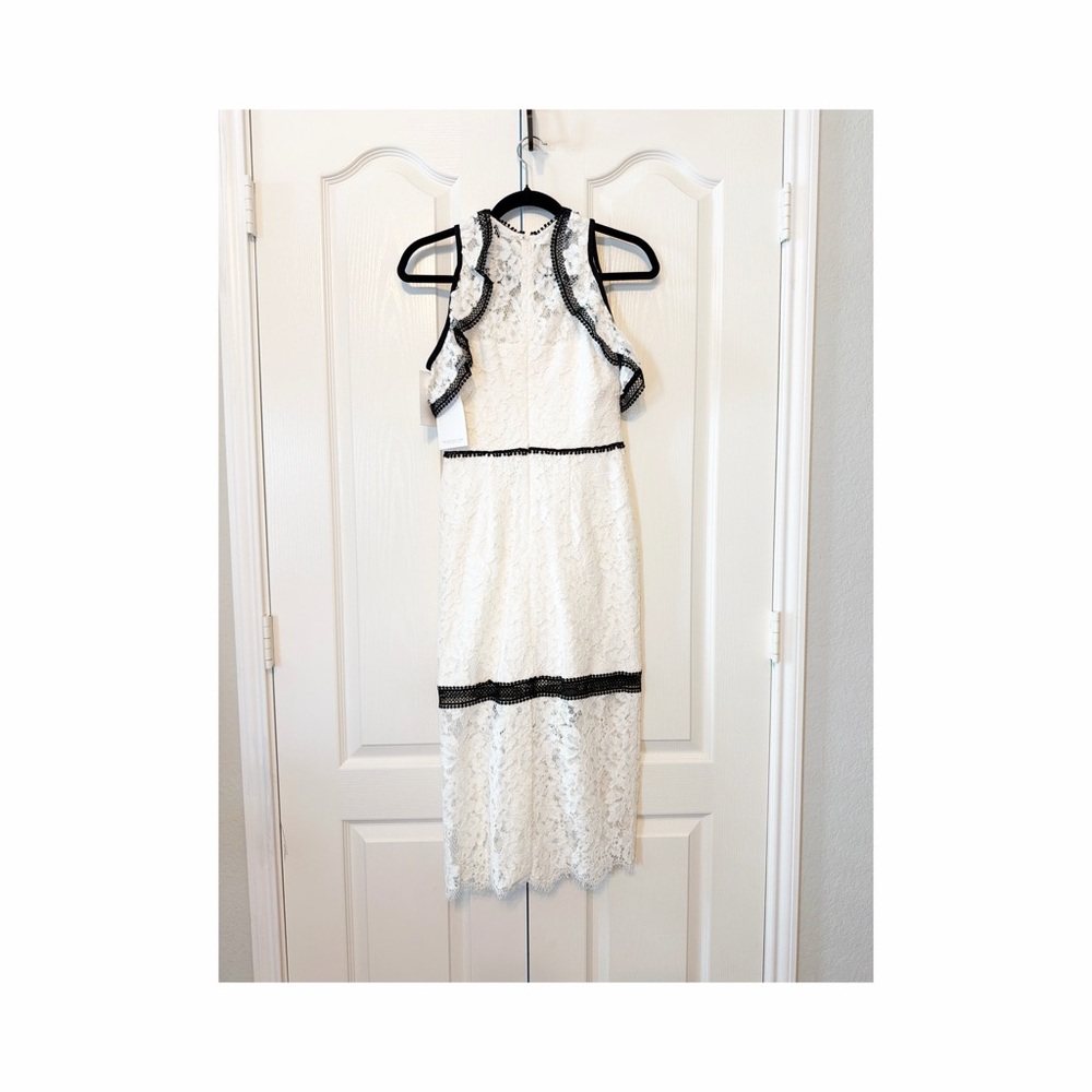 Alexis Evie Lace Dress Size XS Black White NWT - Picture 2 of 14